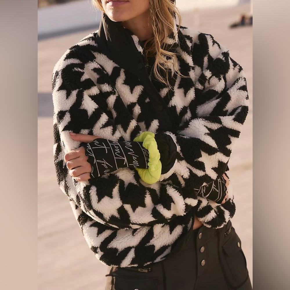 Sherpa Fleece Button Down Jacket Houndstooth Print Long Sleeve Black L NWT - Picture 3 of 7